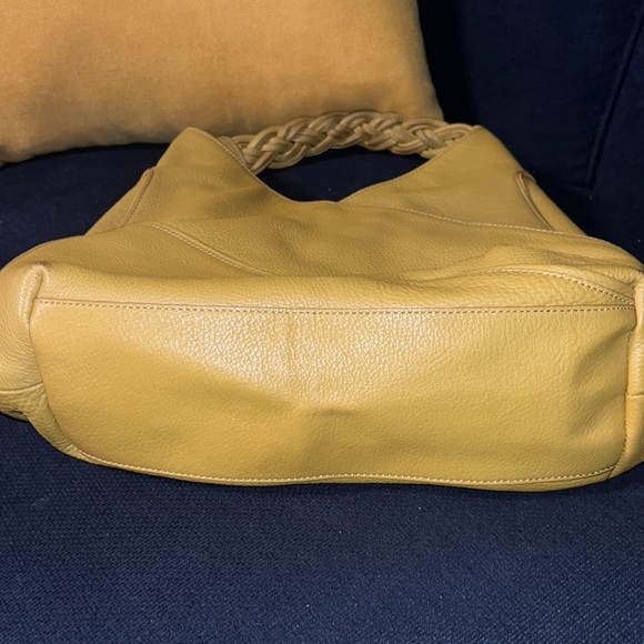 Gently used Mustard-colored Trevero Bag - Picture 5 of 5
